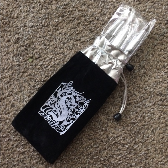 5 piece Harry Potter Wand Cosmetic Brushes NEW - Picture 3 of 4